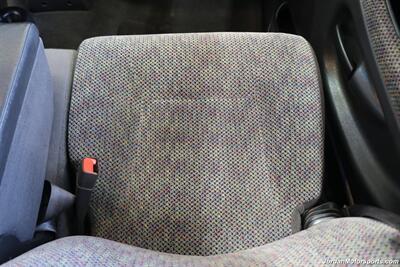 2001 Dodge Ram 3500 SLT  1-OWNER* 0-RUST* COMPLETE NEW FRONT END W/ REDHEAD STEERING BOX* ALL NEW 6 A/T 10-PLY TIRES* 55 BLOCK* FULLY SERVICE* EXCELLENT CONDITION BED* GOOSNECK* BOOKS-KEYS-RECORDS - Photo 77 - Portland, OR 97230