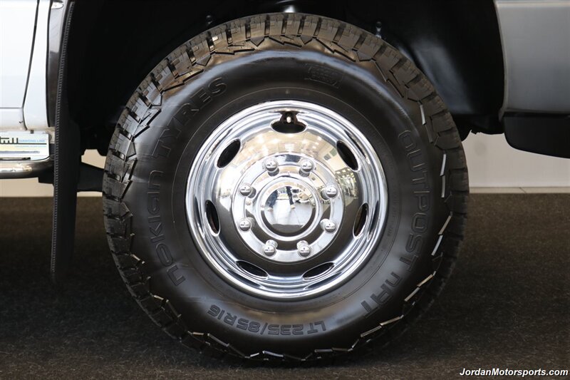 2001 Dodge Ram 3500 SLT  1-OWNER* 0-RUST* COMPLETE NEW FRONT END W/ REDHEAD STEERING BOX* ALL NEW 6 A/T 10-PLY TIRES* 55 BLOCK* FULLY SERVICE* EXCELLENT CONDITION BED* GOOSNECK* BOOKS-KEYS-RECORDS - Photo 61 - Portland, OR 97230