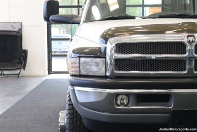 2001 Dodge Ram 3500 SLT  1-OWNER* 0-RUST* COMPLETE NEW FRONT END W/ REDHEAD STEERING BOX* ALL NEW 6 A/T 10-PLY TIRES* 55 BLOCK* FULLY SERVICE* EXCELLENT CONDITION BED* GOOSNECK* BOOKS-KEYS-RECORDS - Photo 55 - Portland, OR 97230