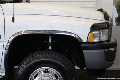 2001 Dodge Ram 3500 SLT  1-OWNER* 0-RUST* COMPLETE NEW FRONT END W/ REDHEAD STEERING BOX* ALL NEW 6 A/T 10-PLY TIRES* 55 BLOCK* FULLY SERVICE* EXCELLENT CONDITION BED* GOOSNECK* BOOKS-KEYS-RECORDS - Photo 47 - Portland, OR 97230