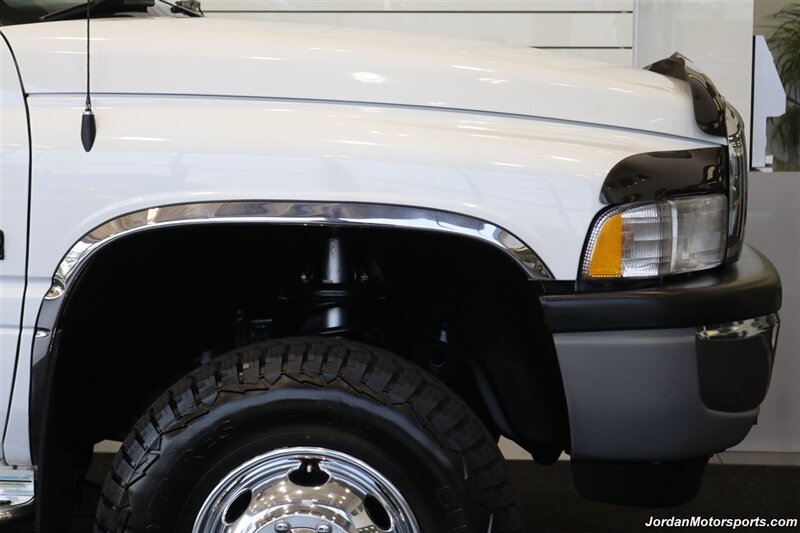 2001 Dodge Ram 3500 SLT  1-OWNER* 0-RUST* COMPLETE NEW FRONT END W/ REDHEAD STEERING BOX* ALL NEW 6 A/T 10-PLY TIRES* 55 BLOCK* FULLY SERVICE* EXCELLENT CONDITION BED* GOOSNECK* BOOKS-KEYS-RECORDS - Photo 47 - Portland, OR 97230
