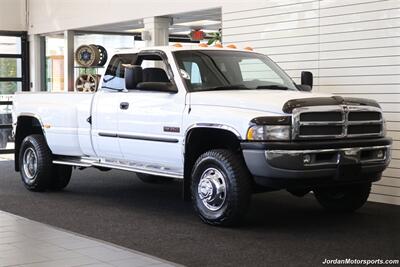 2001 Dodge Ram 3500 SLT  1-OWNER* 0-RUST* COMPLETE NEW FRONT END W/ REDHEAD STEERING BOX* ALL NEW 6 A/T 10-PLY TIRES* 55 BLOCK* FULLY SERVICE* EXCELLENT CONDITION BED* GOOSNECK* BOOKS-KEYS-RECORDS - Photo 2 - Portland, OR 97230