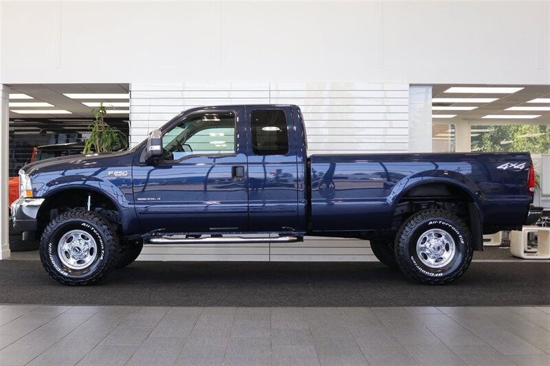 2002 Ford F-250 Super Duty Lariat 4dr SuperCab Lariat - Photo 4 - Portland, OR 97230