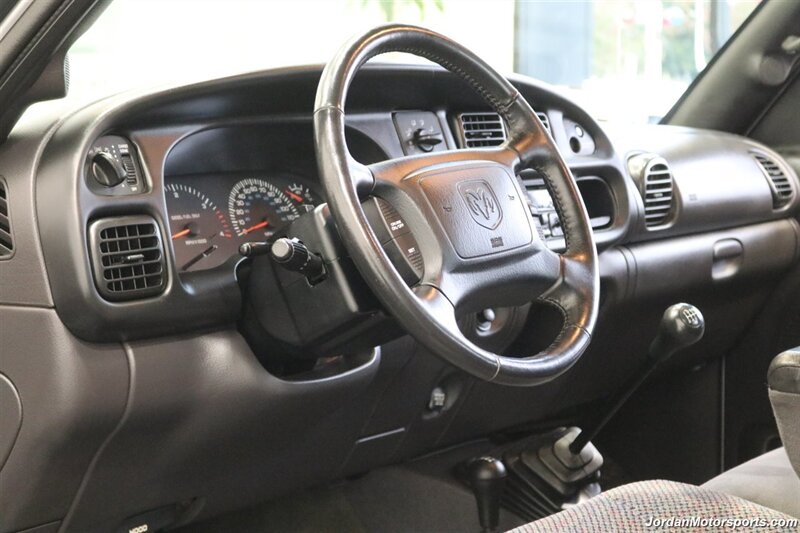 2002 Dodge Ram 2500 SLT  100% RUST  HIGH OUTPUT 5.9L * 6-SPEED MANUAL* NEVER HAD A 5TH WHEEL OR GOOSENECK* PERFECT DASH* ALL NEW FLUIDS & FILTERS* 100% STOCK & ORIGINAL - Photo 82 - Portland, OR 97230