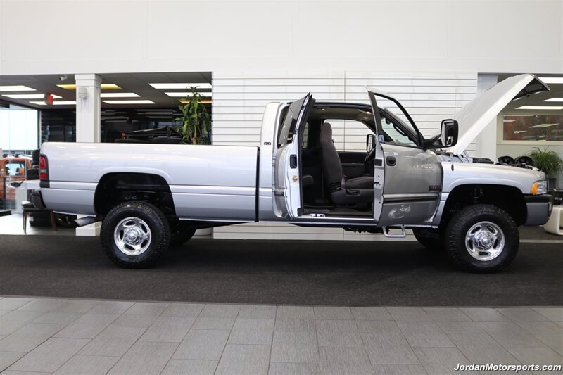 2002 Dodge Ram 2500 SLT  100% RUST  HIGH OUTPUT 5.9L * 6-SPEED MANUAL* NEVER HAD A 5TH WHEEL OR GOOSENECK* PERFECT DASH* ALL NEW FLUIDS & FILTERS* 100% STOCK & ORIGINAL - Photo 11 - Portland, OR 97230