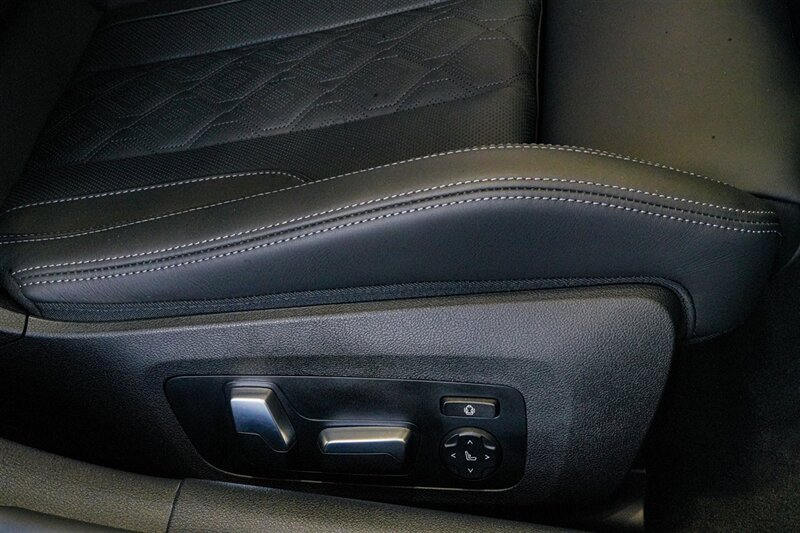 2024 BMW M8 Competition 1-OWNER* 100% ACCIDENT FREE* GRAN COUPE* XPEL CERAMIC XR FULL TINT* 1-CALIFORNIA OWNER* ALPINE WHITE* EXTENDED LEATHER* DRIVING ASSISTANCE PKG* ALL BOOKS - 2-KEYS - WINDOW STICKER - Photo 37 - Portland, OR 97230