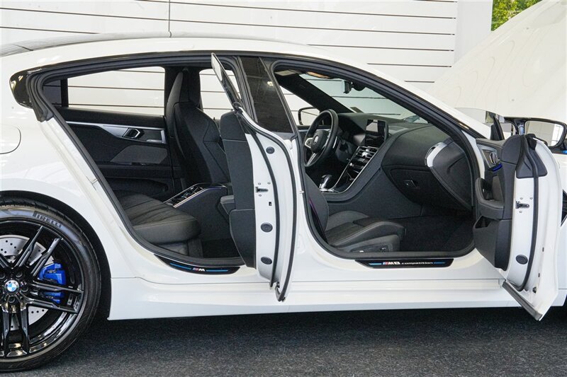 2024 BMW M8 Competition 1-OWNER* 100% ACCIDENT FREE* GRAN COUPE* XPEL CERAMIC XR FULL TINT* 1-CALIFORNIA OWNER* ALPINE WHITE* EXTENDED LEATHER* DRIVING ASSISTANCE PKG* ALL BOOKS - 2-KEYS - WINDOW STICKER - Photo 33 - Portland, OR 97230