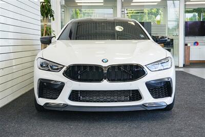 2024 BMW M8 Competition 1-OWNER* 100% ACCIDENT FREE* GRAN COUPE* XPEL CERAMIC XR FULL TINT* 1-CALIFORNIA OWNER* ALPINE WHITE* EXTENDED LEATHER* DRIVING ASSISTANCE PKG* ALL BOOKS - 2-KEYS - WINDOW STICKER - Photo 8 - Portland, OR 97230