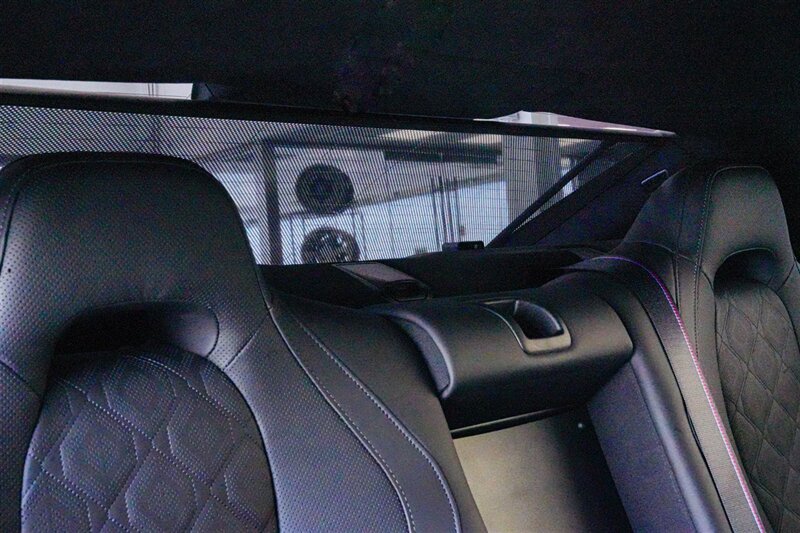 2024 BMW M8 Competition 1-OWNER* 100% ACCIDENT FREE* GRAN COUPE* XPEL CERAMIC XR FULL TINT* 1-CALIFORNIA OWNER* ALPINE WHITE* EXTENDED LEATHER* DRIVING ASSISTANCE PKG* ALL BOOKS - 2-KEYS - WINDOW STICKER - Photo 60 - Portland, OR 97230