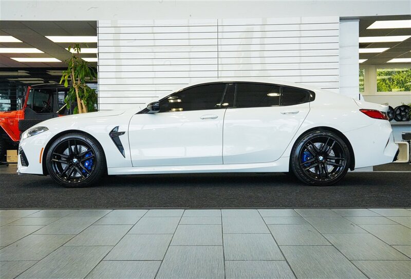 2024 BMW M8 Competition 1-OWNER* 100% ACCIDENT FREE* GRAN COUPE* XPEL CERAMIC XR FULL TINT* 1-CALIFORNIA OWNER* ALPINE WHITE* EXTENDED LEATHER* DRIVING ASSISTANCE PKG* ALL BOOKS - 2-KEYS - WINDOW STICKER - Photo 4 - Portland, OR 97230