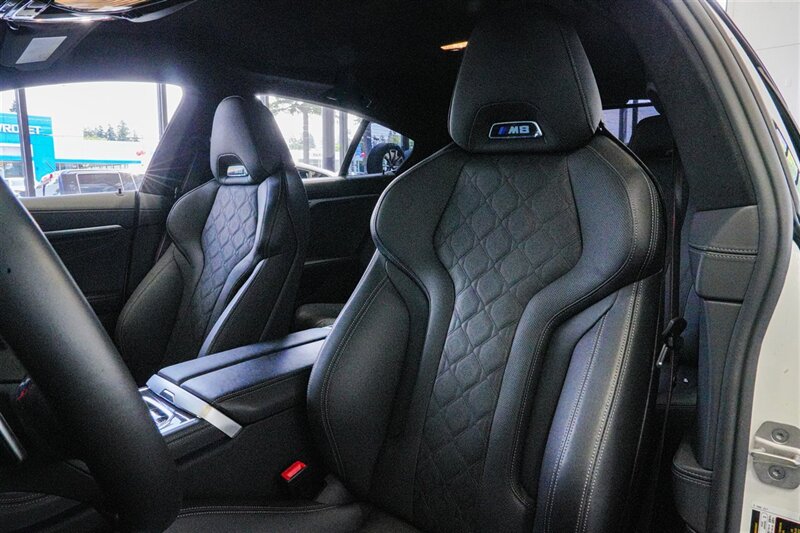 2024 BMW M8 Competition 1-OWNER* 100% ACCIDENT FREE* GRAN COUPE* XPEL CERAMIC XR FULL TINT* 1-CALIFORNIA OWNER* ALPINE WHITE* EXTENDED LEATHER* DRIVING ASSISTANCE PKG* ALL BOOKS - 2-KEYS - WINDOW STICKER - Photo 52 - Portland, OR 97230