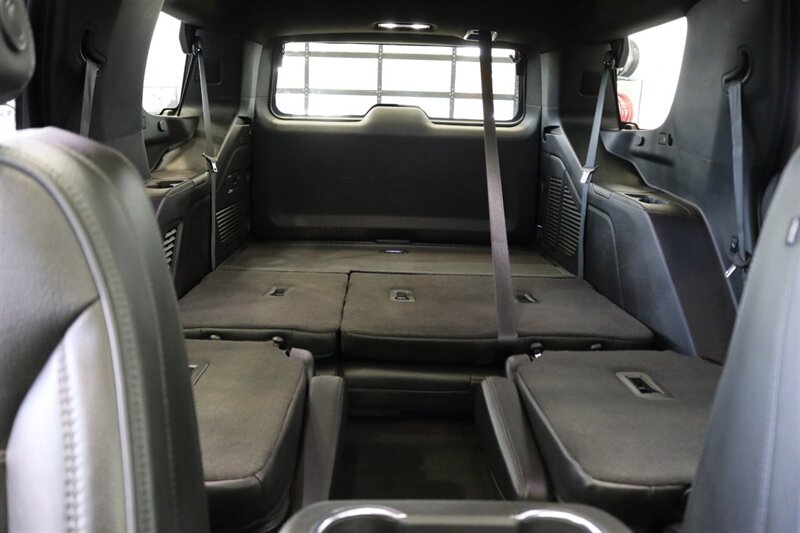 2022 GMC Yukon Denali  3.0L DURAMAX DIESEL 10SP AUTO LIFTED 4X4 35 " A/T TIRES FUEL OFF ROAD WHEELS POWER RUNNING BOARDS ONLY 57K MILES 1 OWNER LOCAL RIG - Photo 47 - Portland, OR 97230