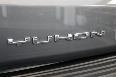 2022 GMC Yukon Denali  3.0L DURAMAX DIESEL 10SP AUTO LIFTED 4X4 35 " A/T TIRES FUEL OFF ROAD WHEELS POWER RUNNING BOARDS ONLY 57K MILES 1 OWNER LOCAL RIG - Photo 89 - Portland, OR 97230