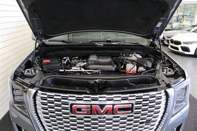 2022 GMC Yukon Denali  3.0L DURAMAX DIESEL 10SP AUTO LIFTED 4X4 35 " A/T TIRES FUEL OFF ROAD WHEELS POWER RUNNING BOARDS ONLY 57K MILES 1 OWNER LOCAL RIG - Photo 44 - Portland, OR 97230