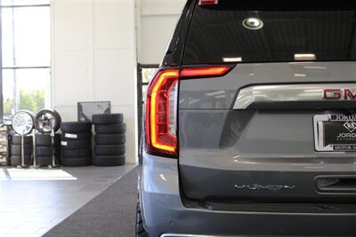 2022 GMC Yukon Denali  3.0L DURAMAX DIESEL 10SP AUTO LIFTED 4X4 35 " A/T TIRES FUEL OFF ROAD WHEELS POWER RUNNING BOARDS ONLY 57K MILES 1 OWNER LOCAL RIG - Photo 38 - Portland, OR 97230