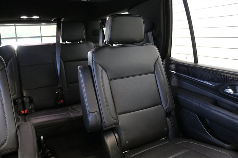 2022 GMC Yukon Denali  3.0L DURAMAX DIESEL 10SP AUTO LIFTED 4X4 35 " A/T TIRES FUEL OFF ROAD WHEELS POWER RUNNING BOARDS ONLY 57K MILES 1 OWNER LOCAL RIG - Photo 55 - Portland, OR 97230