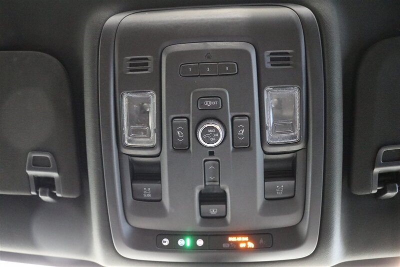 2022 GMC Yukon Denali  3.0L DURAMAX DIESEL 10SP AUTO LIFTED 4X4 35 " A/T TIRES FUEL OFF ROAD WHEELS POWER RUNNING BOARDS ONLY 57K MILES 1 OWNER LOCAL RIG - Photo 48 - Portland, OR 97230
