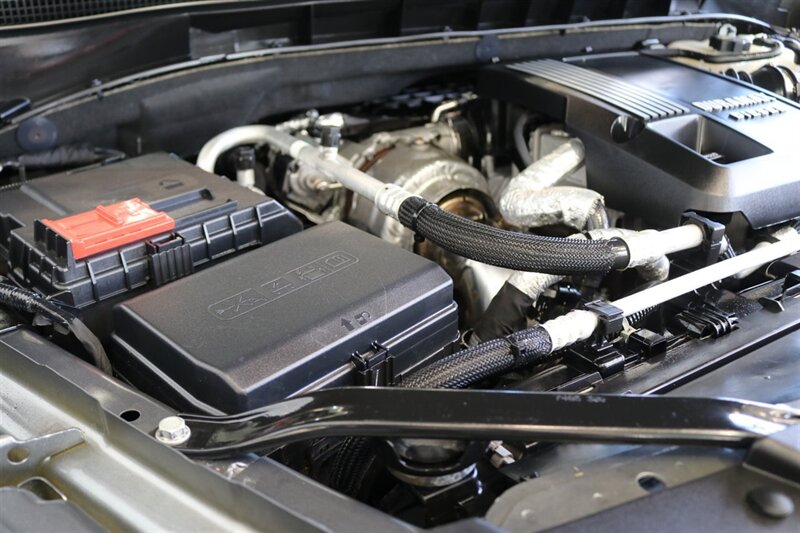 2022 GMC Yukon Denali  3.0L DURAMAX DIESEL 10SP AUTO LIFTED 4X4 35 " A/T TIRES FUEL OFF ROAD WHEELS POWER RUNNING BOARDS ONLY 57K MILES 1 OWNER LOCAL RIG - Photo 25 - Portland, OR 97230