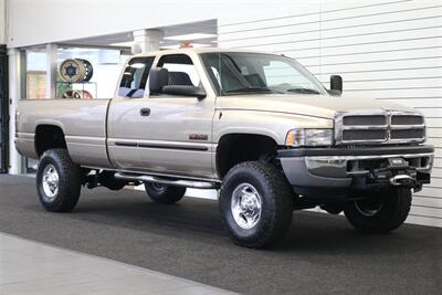 2002 Dodge Ram 2500 SLT  1-OWNER* 100% RUST FREE* 100% STOCK* NEW 3 " LEVEL KIT W/ BILSTEIN 5100* NEW 34 " TOYO A/T III 10-PLYs* NEW BRAKES-ROTORS-CALIPERS-BRAKE FLUID FLUSH-COOLANT FLUSH-AC SERVICE* HIGH OUTPUT* 6-SPEED - Photo 2 - Portland, OR 97230