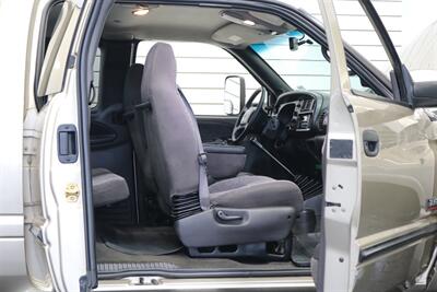 2002 Dodge Ram 2500 SLT  1-OWNER* 100% RUST FREE* 100% STOCK* NEW 3 " LEVEL KIT W/ BILSTEIN 5100* NEW 34 " TOYO A/T III 10-PLYs* NEW BRAKES-ROTORS-CALIPERS-BRAKE FLUID FLUSH-COOLANT FLUSH-AC SERVICE* HIGH OUTPUT* 6-SPEED - Photo 67 - Portland, OR 97230