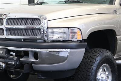 2002 Dodge Ram 2500 SLT  1-OWNER* 100% RUST FREE* 100% STOCK* NEW 3 " LEVEL KIT W/ BILSTEIN 5100* NEW 34 " TOYO A/T III 10-PLYs* NEW BRAKES-ROTORS-CALIPERS-BRAKE FLUID FLUSH-COOLANT FLUSH-AC SERVICE* HIGH OUTPUT* 6-SPEED - Photo 12 - Portland, OR 97230