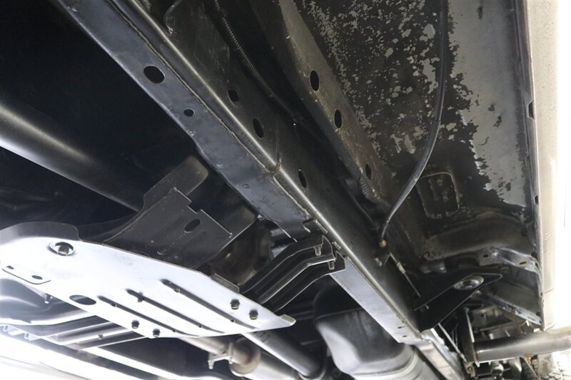 2002 Dodge Ram 2500 SLT  1-OWNER* 100% RUST FREE* 100% STOCK* NEW 3 " LEVEL KIT W/ BILSTEIN 5100* NEW 34 " TOYO A/T III 10-PLYs* NEW BRAKES-ROTORS-CALIPERS-BRAKE FLUID FLUSH-COOLANT FLUSH-AC SERVICE* HIGH OUTPUT* 6-SPEED - Photo 37 - Portland, OR 97230