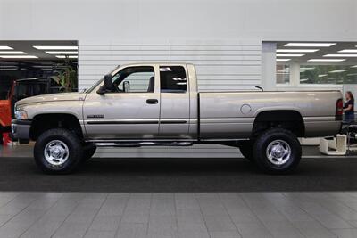 2002 Dodge Ram 2500 SLT  1-OWNER* 100% RUST FREE* 100% STOCK* NEW 3 " LEVEL KIT W/ BILSTEIN 5100* NEW 34 " TOYO A/T III 10-PLYs* NEW BRAKES-ROTORS-CALIPERS-BRAKE FLUID FLUSH-COOLANT FLUSH-AC SERVICE* HIGH OUTPUT* 6-SPEED - Photo 4 - Portland, OR 97230