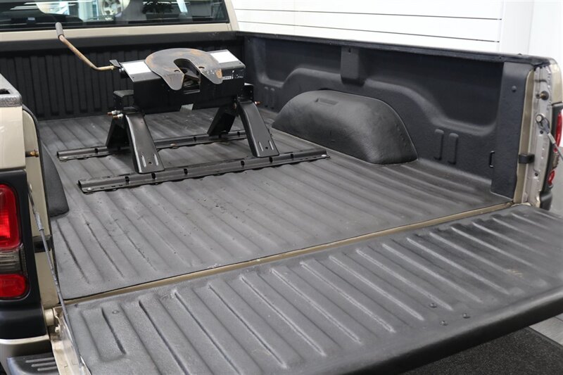 2002 Dodge Ram 2500 SLT  1-OWNER* 100% RUST FREE* 100% STOCK* NEW 3 " LEVEL KIT W/ BILSTEIN 5100* NEW 34 " TOYO A/T III 10-PLYs* NEW BRAKES-ROTORS-CALIPERS-BRAKE FLUID FLUSH-COOLANT FLUSH-AC SERVICE* HIGH OUTPUT* 6-SPEED - Photo 50 - Portland, OR 97230