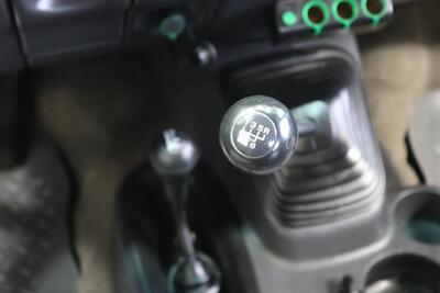 2002 Dodge Ram 2500 SLT  1-OWNER* 100% RUST FREE* 100% STOCK* NEW 3 " LEVEL KIT W/ BILSTEIN 5100* NEW 34 " TOYO A/T III 10-PLYs* NEW BRAKES-ROTORS-CALIPERS-BRAKE FLUID FLUSH-COOLANT FLUSH-AC SERVICE* HIGH OUTPUT* 6-SPEED - Photo 92 - Portland, OR 97230