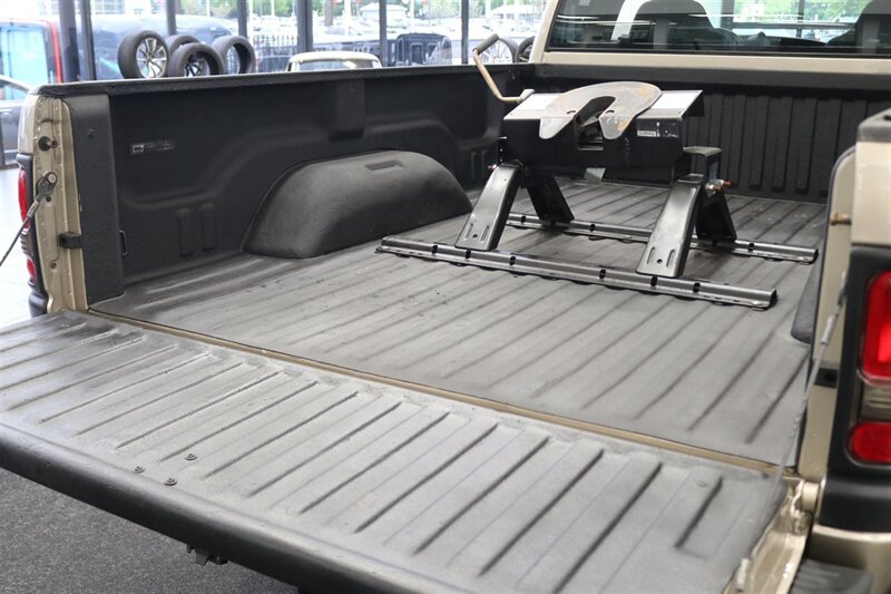 2002 Dodge Ram 2500 SLT  1-OWNER* 100% RUST FREE* 100% STOCK* NEW 3 " LEVEL KIT W/ BILSTEIN 5100* NEW 34 " TOYO A/T III 10-PLYs* NEW BRAKES-ROTORS-CALIPERS-BRAKE FLUID FLUSH-COOLANT FLUSH-AC SERVICE* HIGH OUTPUT* 6-SPEED - Photo 51 - Portland, OR 97230