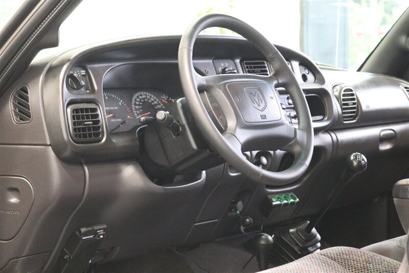 2002 Dodge Ram 2500 SLT  1-OWNER* 100% RUST FREE* 100% STOCK* NEW 3 " LEVEL KIT W/ BILSTEIN 5100* NEW 34 " TOYO A/T III 10-PLYs* NEW BRAKES-ROTORS-CALIPERS-BRAKE FLUID FLUSH-COOLANT FLUSH-AC SERVICE* HIGH OUTPUT* 6-SPEED - Photo 80 - Portland, OR 97230