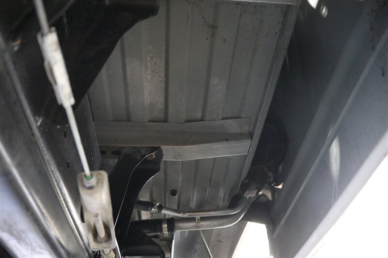 2002 Dodge Ram 2500 SLT  1-OWNER* 100% RUST FREE* 100% STOCK* NEW 3 " LEVEL KIT W/ BILSTEIN 5100* NEW 34 " TOYO A/T III 10-PLYs* NEW BRAKES-ROTORS-CALIPERS-BRAKE FLUID FLUSH-COOLANT FLUSH-AC SERVICE* HIGH OUTPUT* 6-SPEED - Photo 27 - Portland, OR 97230