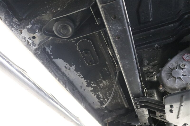 2002 Dodge Ram 2500 SLT  1-OWNER* 100% RUST FREE* 100% STOCK* NEW 3 " LEVEL KIT W/ BILSTEIN 5100* NEW 34 " TOYO A/T III 10-PLYs* NEW BRAKES-ROTORS-CALIPERS-BRAKE FLUID FLUSH-COOLANT FLUSH-AC SERVICE* HIGH OUTPUT* 6-SPEED - Photo 33 - Portland, OR 97230