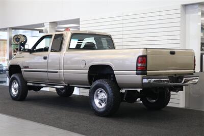 2002 Dodge Ram 2500 SLT  1-OWNER* 100% RUST FREE* 100% STOCK* NEW 3 " LEVEL KIT W/ BILSTEIN 5100* NEW 34 " TOYO A/T III 10-PLYs* NEW BRAKES-ROTORS-CALIPERS-BRAKE FLUID FLUSH-COOLANT FLUSH-AC SERVICE* HIGH OUTPUT* 6-SPEED - Photo 6 - Portland, OR 97230