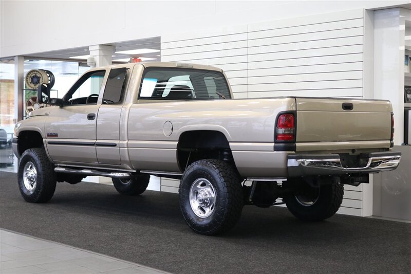 2002 Dodge Ram 2500 SLT  1-OWNER* 100% RUST FREE* 100% STOCK* NEW 3 " LEVEL KIT W/ BILSTEIN 5100* NEW 34 " TOYO A/T III 10-PLYs* NEW BRAKES-ROTORS-CALIPERS-BRAKE FLUID FLUSH-COOLANT FLUSH-AC SERVICE* HIGH OUTPUT* 6-SPEED - Photo 6 - Portland, OR 97230