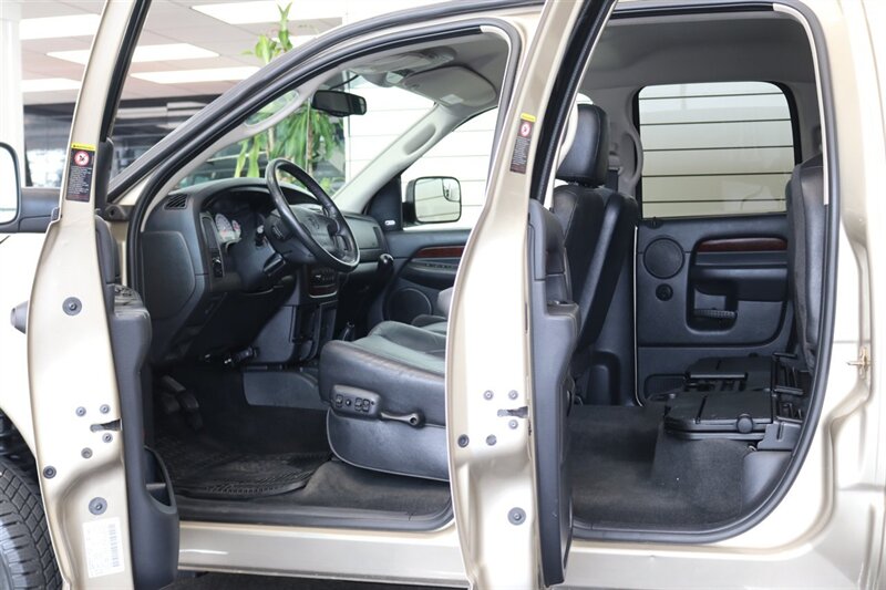 2003 Dodge Ram 2500 Laramie   - Photo 30 - Portland, OR 97230