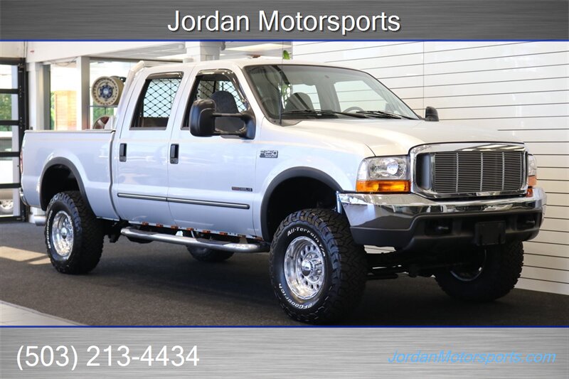 1999 Ford F-250 XLT  LIFTED SHORT BED CREW CAB ZERO RUST OREGON TRUCK FINANCING UP TO 84MO (OAC) 2000 2001 2003 F250 F350 F-350 4X4