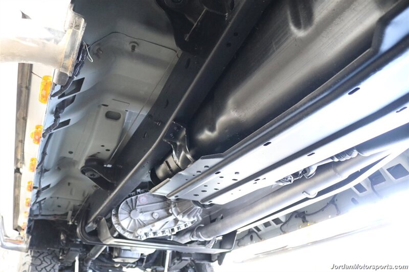 1999 Ford F-250 XLT  LIFTED SHORT BED CREW CAB ZERO RUST OREGON TRUCK FINANCING UP TO 84MO (OAC) 2000 2001 2003 F250 F350 F-350 4X4 - Photo 21 - Portland, OR 97230
