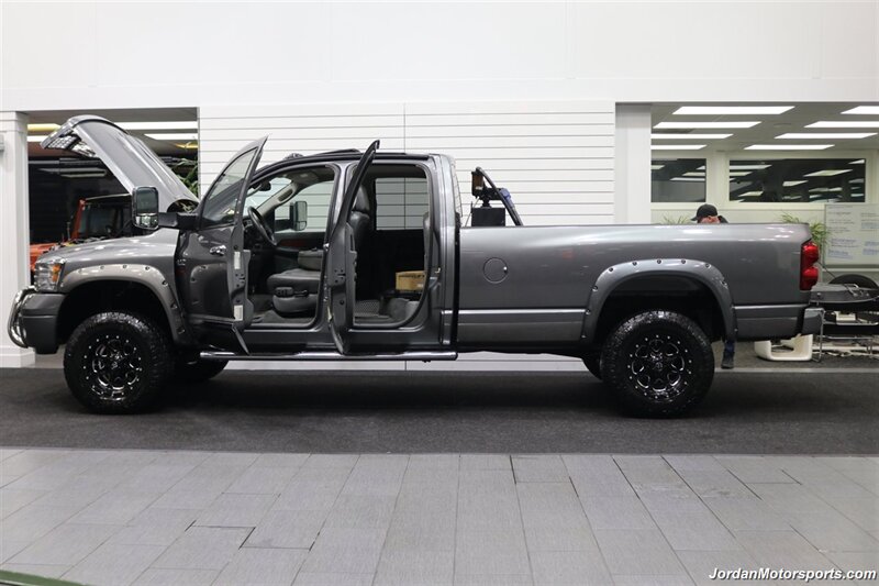 2007 Dodge Ram 3500 Laramie  1-OWNER* 100% RUST FREE* EDGE TUNER* EXTRA FUEL TANK IN BED* REAR AIR BAGS W/ONBOARD AIR COMPRESSOR* NEW WHEELS & 10-PLY TIRES* INTAKE* SPRAY IN BED LINER* LED BULBS* 2-KEYS W/ALARM - Photo 10 - Portland, OR 97230