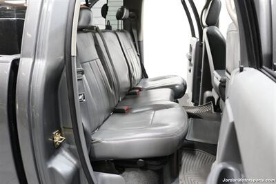 2007 Dodge Ram 3500 Laramie  1-OWNER* 100% RUST FREE* EDGE TUNER* EXTRA FUEL TANK IN BED* REAR AIR BAGS W/ONBOARD AIR COMPRESSOR* NEW WHEELS & 10-PLY TIRES* INTAKE* SPRAY IN BED LINER* LED BULBS* 2-KEYS W/ALARM - Photo 18 - Portland, OR 97230