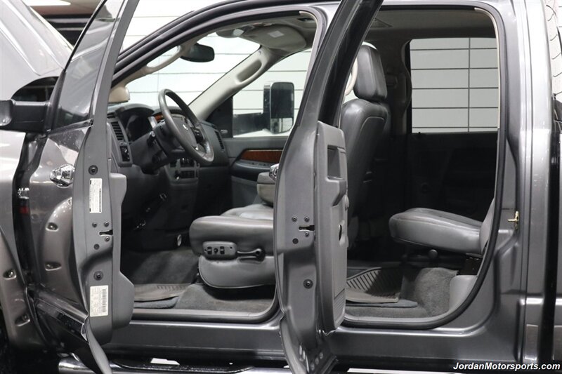 2007 Dodge Ram 3500 Laramie  1-OWNER* 100% RUST FREE* EDGE TUNER* EXTRA FUEL TANK IN BED* REAR AIR BAGS W/ONBOARD AIR COMPRESSOR* NEW WHEELS & 10-PLY TIRES* INTAKE* SPRAY IN BED LINER* LED BULBS* 2-KEYS W/ALARM - Photo 42 - Portland, OR 97230