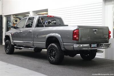 2007 Dodge Ram 3500 Laramie  1-OWNER* 100% RUST FREE* EDGE TUNER* EXTRA FUEL TANK IN BED* REAR AIR BAGS W/ONBOARD AIR COMPRESSOR* NEW WHEELS & 10-PLY TIRES* INTAKE* SPRAY IN BED LINER* LED BULBS* 2-KEYS W/ALARM - Photo 6 - Portland, OR 97230