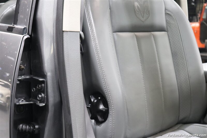 2007 Dodge Ram 3500 Laramie  1-OWNER* 100% RUST FREE* EDGE TUNER* EXTRA FUEL TANK IN BED* REAR AIR BAGS W/ONBOARD AIR COMPRESSOR* NEW WHEELS & 10-PLY TIRES* INTAKE* SPRAY IN BED LINER* LED BULBS* 2-KEYS W/ALARM - Photo 73 - Portland, OR 97230