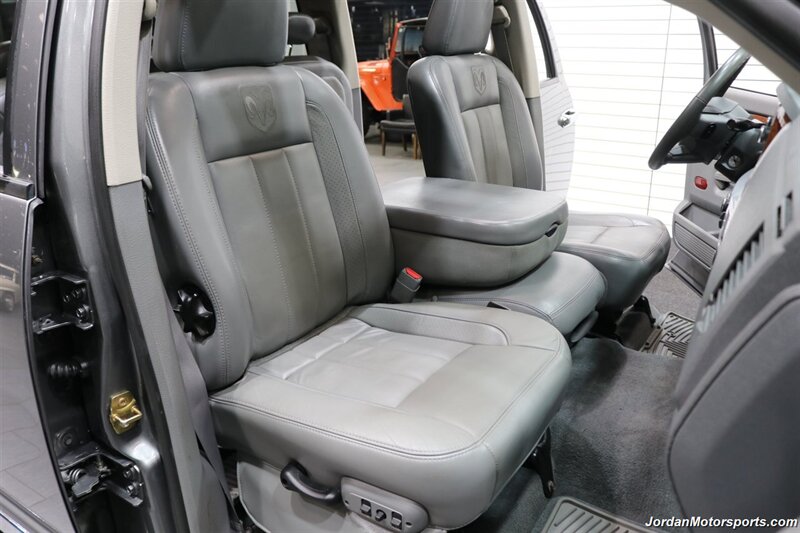 2007 Dodge Ram 3500 Laramie  1-OWNER* 100% RUST FREE* EDGE TUNER* EXTRA FUEL TANK IN BED* REAR AIR BAGS W/ONBOARD AIR COMPRESSOR* NEW WHEELS & 10-PLY TIRES* INTAKE* SPRAY IN BED LINER* LED BULBS* 2-KEYS W/ALARM - Photo 17 - Portland, OR 97230