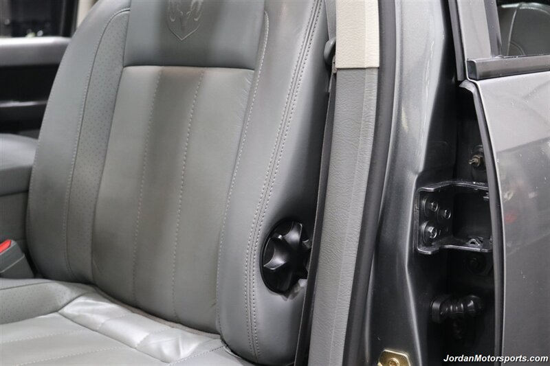 2007 Dodge Ram 3500 Laramie  1-OWNER* 100% RUST FREE* EDGE TUNER* EXTRA FUEL TANK IN BED* REAR AIR BAGS W/ONBOARD AIR COMPRESSOR* NEW WHEELS & 10-PLY TIRES* INTAKE* SPRAY IN BED LINER* LED BULBS* 2-KEYS W/ALARM - Photo 72 - Portland, OR 97230