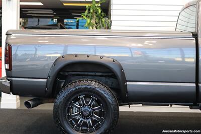 2004 Dodge Ram 2500 SLT  5.9L HIGH OUTPUT W/ 6-SPEED MANUAL* LONG BED* REAR AIR LIFT AIRBAGS W/ ONBOARD COMPRESSOR* NEW 35 " FALKEN WILD PEAK 10-PLYS W/20 "WHEELS* 3.5 "LEVEL KITNEW BALL JOINTS - Photo 35 - Portland, OR 97230