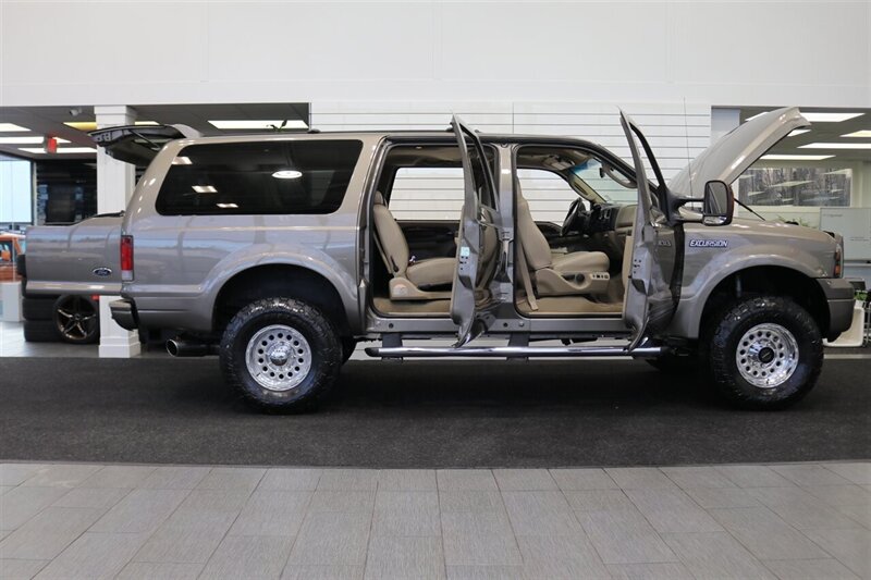 2005 Ford Excursion Limited  1-OWNER 100% RUST FREE* NEW FULL BULLET PROOF ENGINE PKG BY RPM NW* FULL NEW FRONT END UPGRADE* NEW 35 "TOYO A/T III W/ NEW 17 " WHEELS* S&B INTAKE* 4 " EXHAUST W/AEROTURBINE MUFFLER* FULLY SERVICED - Photo 11 - Portland, OR 97230