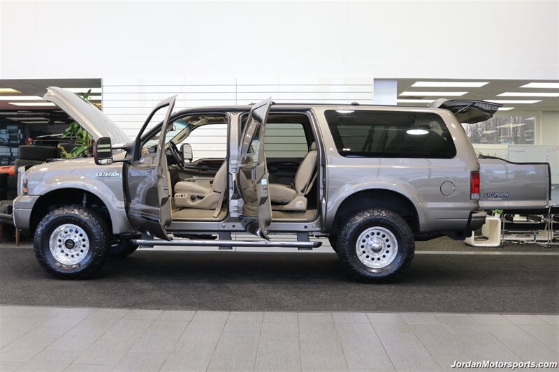 2005 Ford Excursion Limited   - Photo 10 - Portland, OR 97230