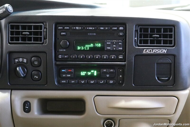 2005 Ford Excursion Limited   - Photo 88 - Portland, OR 97230