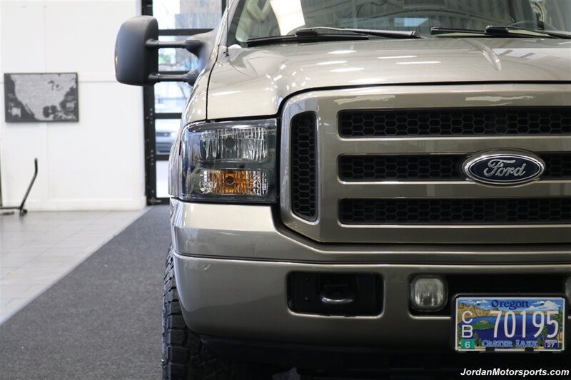 2005 Ford Excursion Limited   - Photo 43 - Portland, OR 97230